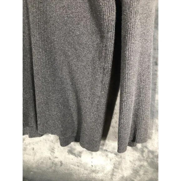 Old Navy Turtleneck Sweater Women’s Gray Adult Size Large - Picture 8 of 10